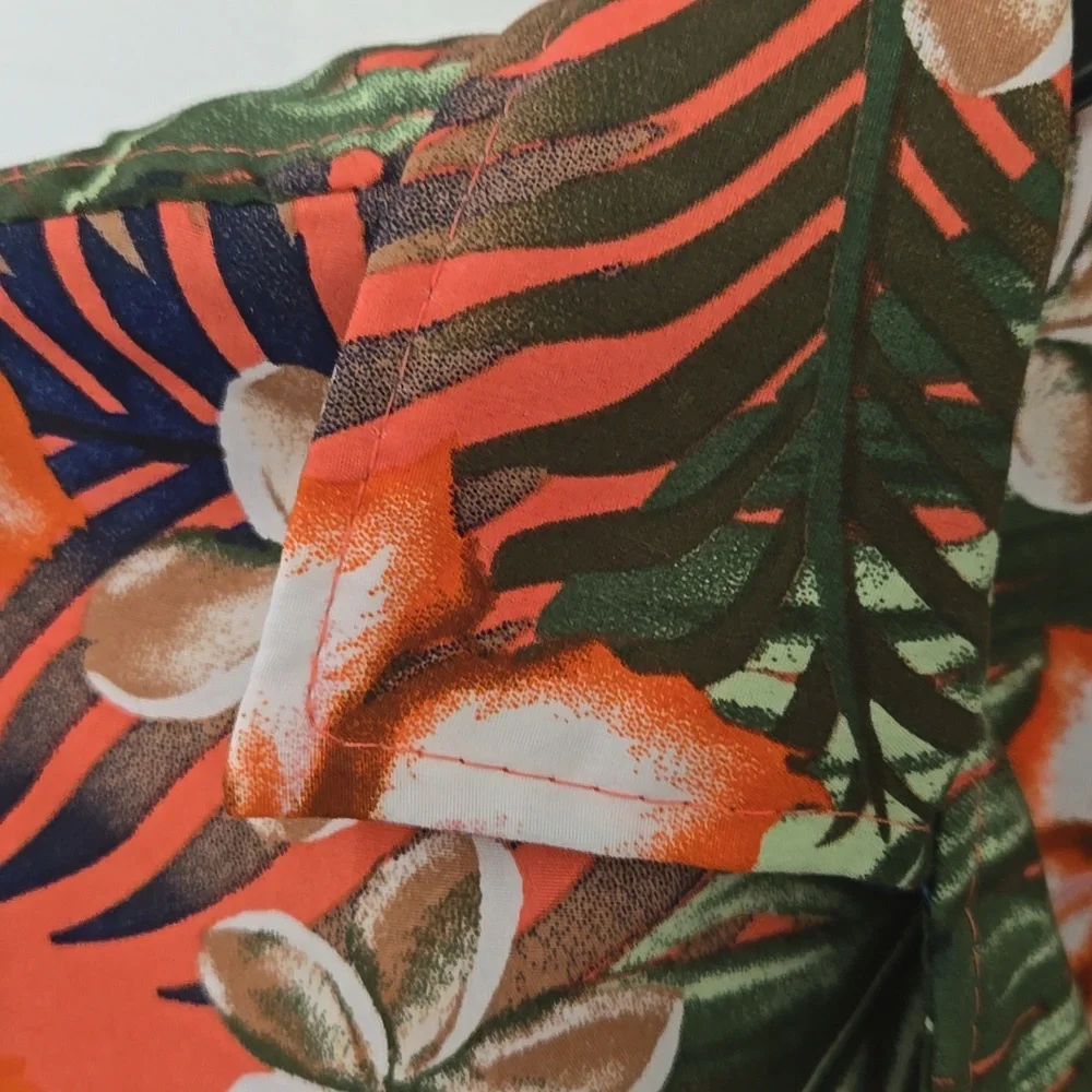 UZZI Hawaiian Floral Men's Shirt - Multicolor - Picture 3 of 9